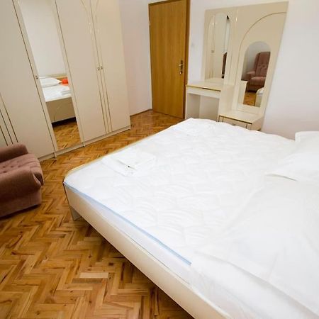 Holiday Home Makarska Eksteriør bilde