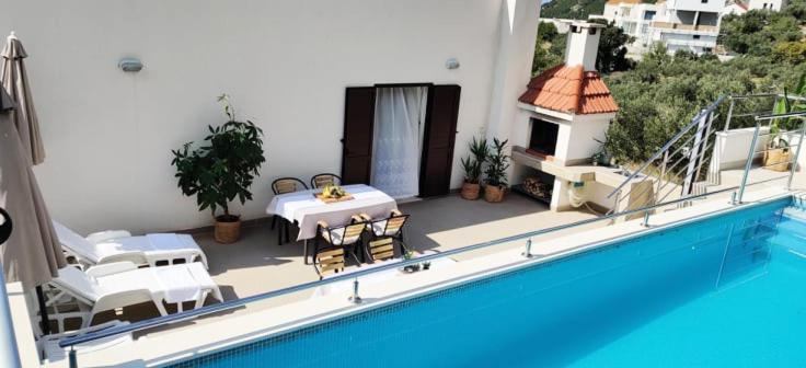 Holiday Home Makarska Eksteriør bilde