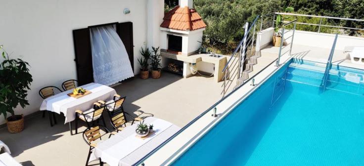 Holiday Home Makarska Eksteriør bilde